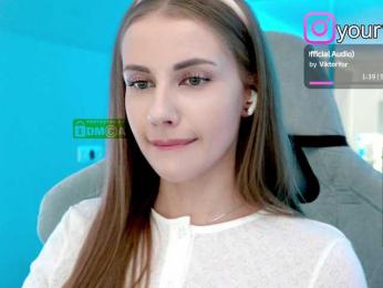 VikkiExtraCheese bongacams stream image, 03.10.2025 15:50