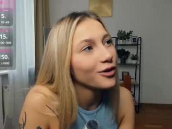 glossybabe_ chaturbate stream image, 05.10.2025 07:20