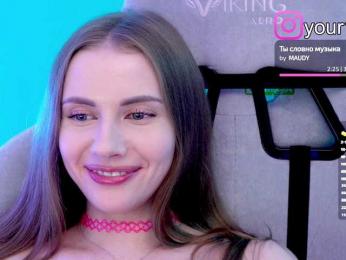 VikkiExtraCheese bongacams stream image, 10.10.2025 18:00