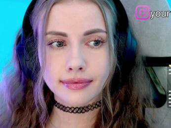 VikkiExtraCheese bongacams stream image, 13.10.2025 19:10