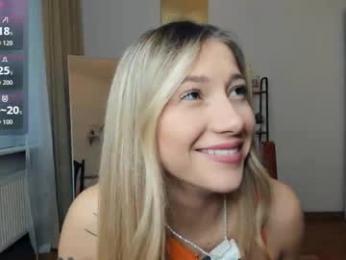 glossybabe_ chaturbate stream image, 21.10.2025 07:20