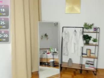 glossybabe_ chaturbate stream image, 26.10.2025 07:00