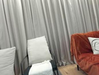 ehotlovea chaturbate stream image, 28.10.2025 01:30