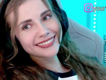 VikkiExtraCheese bongacams stream image, 29.10.2025 21:20