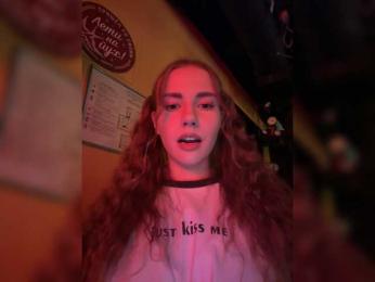 VikkiExtraCheese bongacams stream image, 29.10.2025 21:20