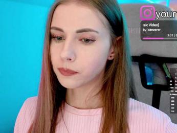 VikkiExtraCheese bongacams stream image, 05.11.2025 21:00