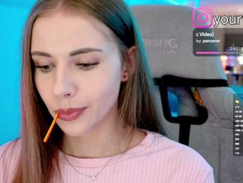 VikkiExtraCheese bongacams stream image, 05.11.2025 21:00