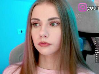 VikkiExtraCheese bongacams stream image, 05.11.2025 21:00
