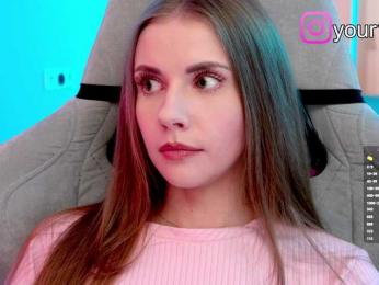 VikkiExtraCheese bongacams stream image, 05.11.2025 21:00