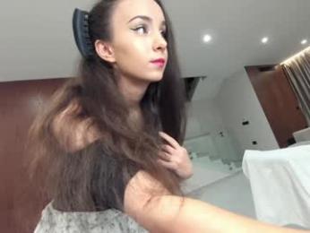 ehotlovea chaturbate stream image, 13.11.2025 01:50