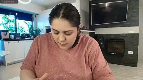 Layla- stripchat stream image, 24.02.2025 10:20