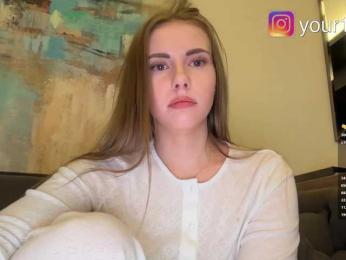VikkiExtraCheese bongacams stream image, 21.11.2025 18:40