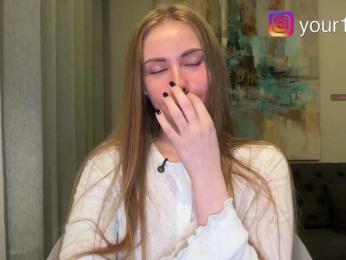 VikkiExtraCheese bongacams stream image, 21.11.2025 18:40