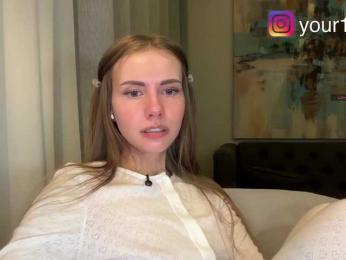 VikkiExtraCheese bongacams stream image, 21.11.2025 18:40