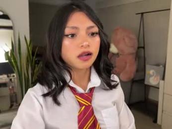 sweet_littleee chaturbate stream image, 24.02.2025 23:50