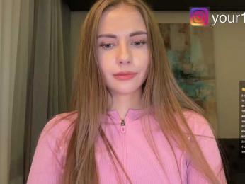 VikkiExtraCheese bongacams stream image, 28.11.2025 19:30