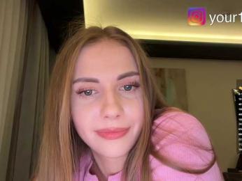 VikkiExtraCheese bongacams stream image, 28.11.2025 19:30