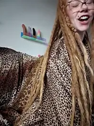 LucidLucy stripchat stream image