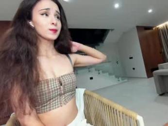 ehotlovea chaturbate stream image, 09.12.2025 02:00