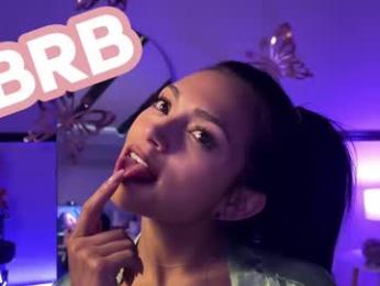 sweet_littleee chaturbate stream image, 27.02.2025 00:50
