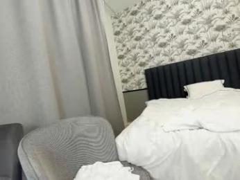 ehotlovea chaturbate stream image, 26.02.2025 23:50