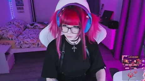 Yumi_Youkai stripchat stream image, 17.12.2025 22:30