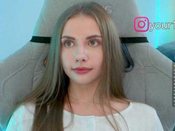 VikkiExtraCheese bongacams stream image, 17.12.2025 20:50