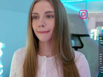 VikkiExtraCheese bongacams stream image, 24.12.2025 23:40