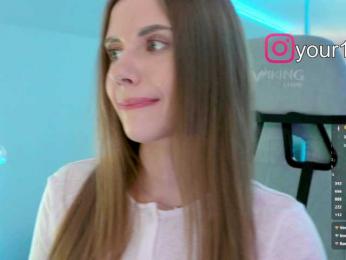 VikkiExtraCheese bongacams stream image, 24.12.2025 23:40