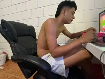 Max_TheHorseDick stripchat stream image, 25.01.2026 08:20