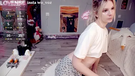 Careful_i_bite stripchat stream image, 09.02.2026 05:30