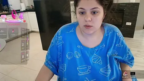 Layla- stripchat stream image, 19.02.2026 11:30