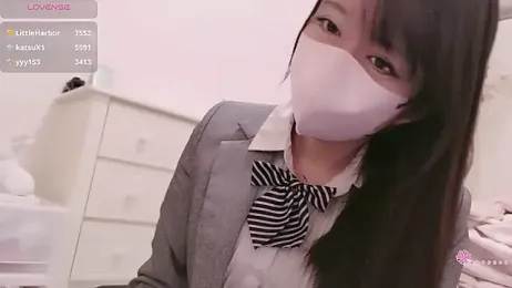 maii- stripchat stream image