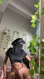 StrawberryXpeach stripchat stream image