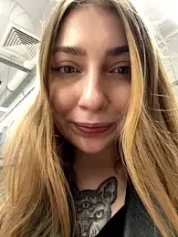 Sunny___Bunny stripchat stream image