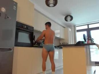 roberto4ever chaturbate stream image, 17.03.2026 12:40