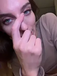 -AngelAri- stripchat stream image, 11.04.2026 21:00