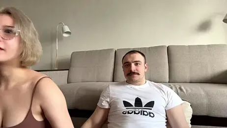 Love_plat1na stripchat stream image, 28.04.2026 04:10