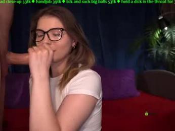 helena_play chaturbate stream image, 31.05.2026 21:30
