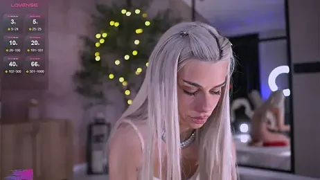Serene_Sophiex stripchat stream image, 16.06.2026 20:40