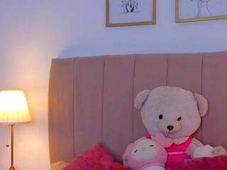 Bella Fontana flirt4free stream image, 22.06.2026 18:00