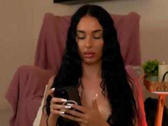 KairaAndrews bongacams stream image, 03.07.2026 19:00