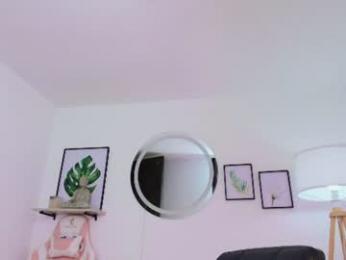 carolyne_sweet chaturbate stream image, 26.07.2026 00:30