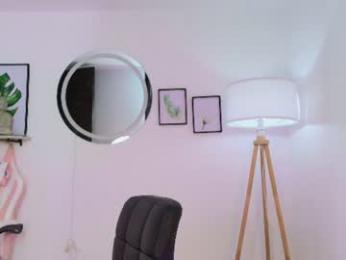 carolyne_sweet chaturbate stream image, 26.07.2026 00:30