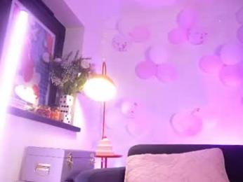 littlee33 chaturbate stream image, 14.08.2026 20:10
