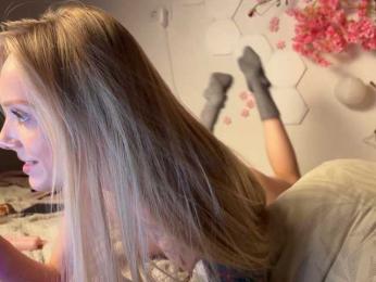 Tina_ne_malina bongacams stream image, 19.09.2026 01:00