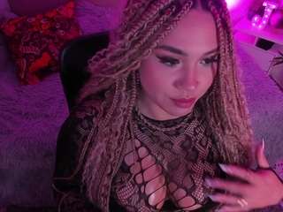 joycethompson camsoda stream image