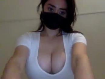 _natycutei19 chaturbate stream image, 22.03.2025 18:10
