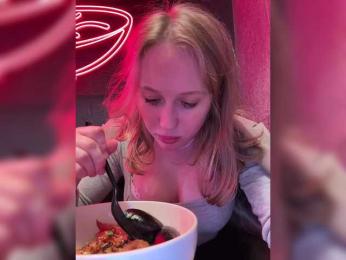 LiiBaby bongacams stream image, 25.03.2025 12:20