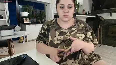 Layla- stripchat stream image, 29.03.2025 20:20